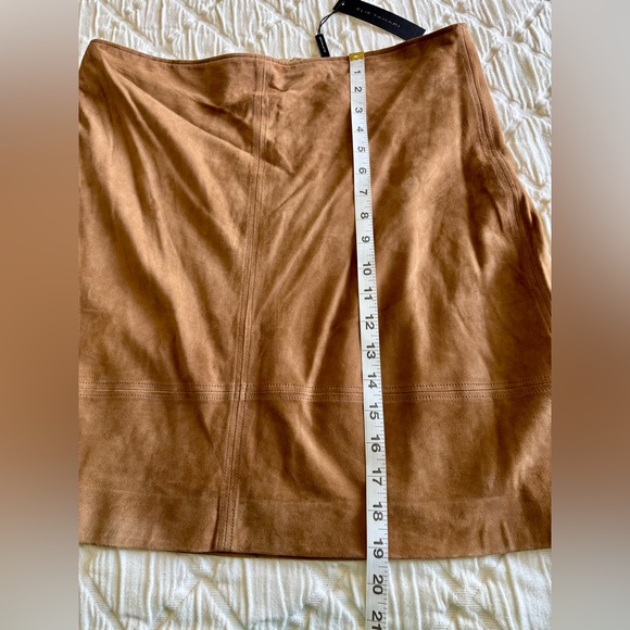 Elie Tahari brown suede skirt NWT Size 12 - Picture 6 of 7